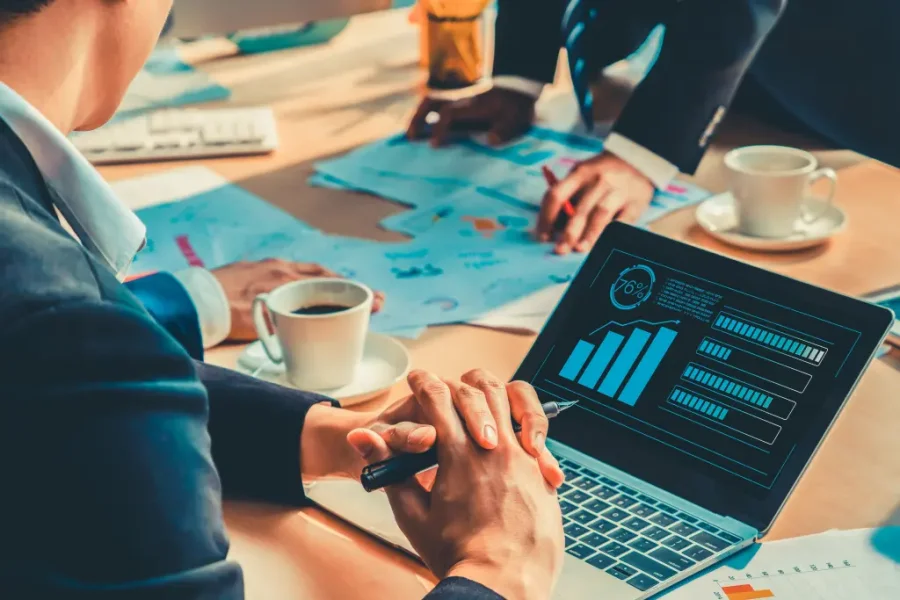So sánh 4 phần mềm CRM tốt nhất dành cho doanh nghiệp vừa và nhỏ trên thị trường Việt Nam 2024