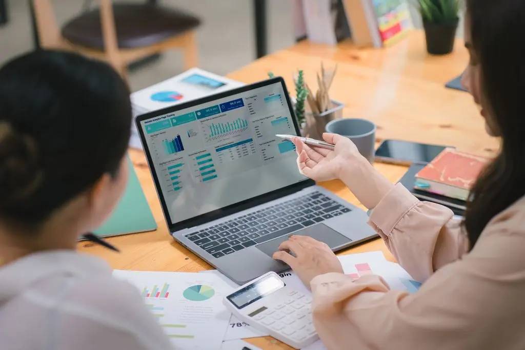 Những công cụ giúp chủ doanh nghiệp kiểm soát mọi hoạt động bán hàng một cách dễ dàng
