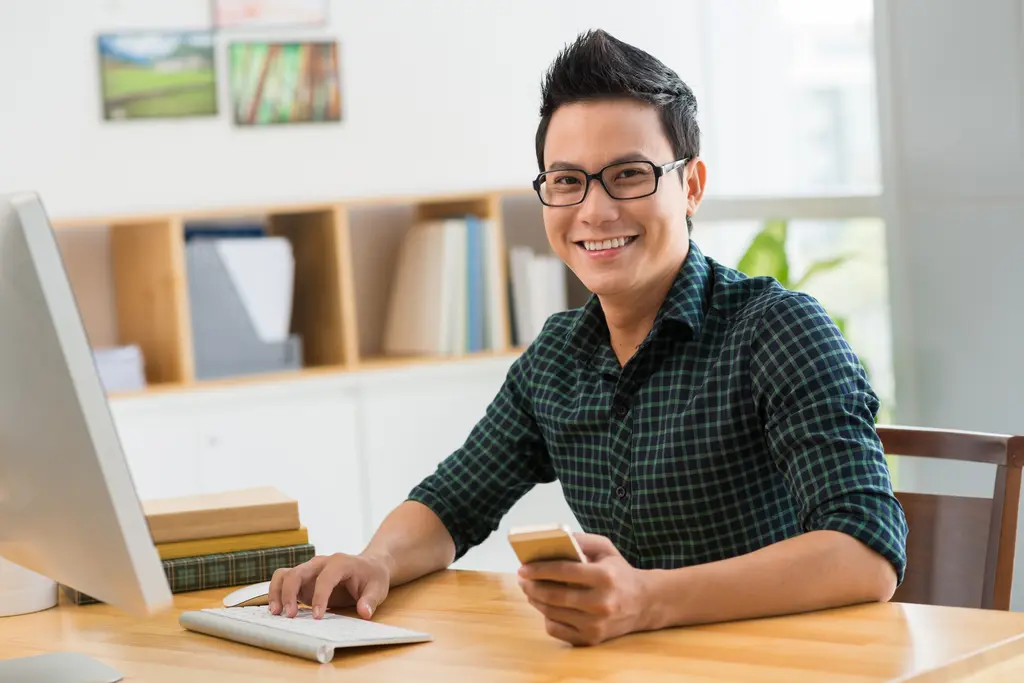 Cách giúp bạn làm việc hiệu quả hơn trong thời đại AI lên ngôi